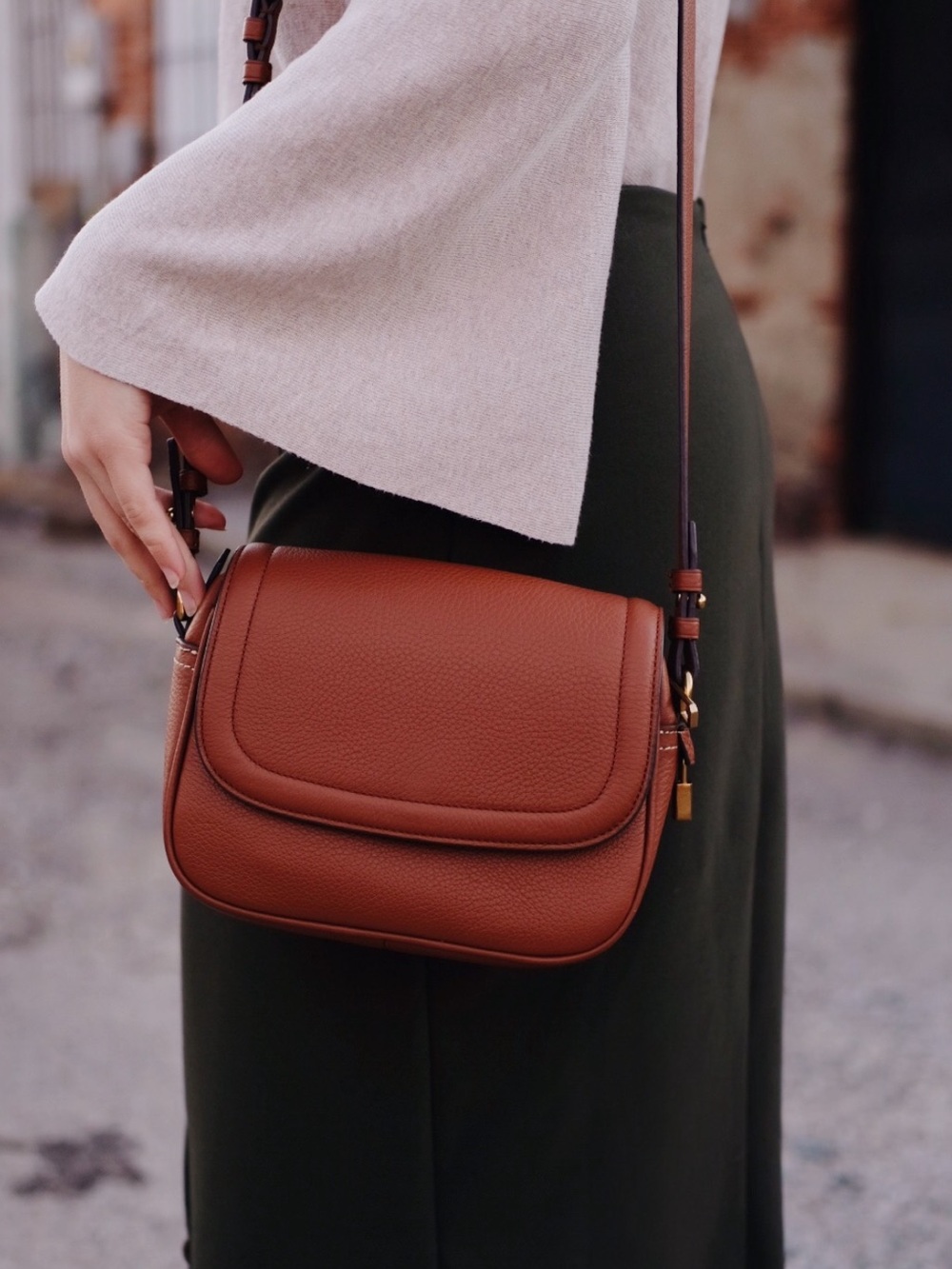 J. Crew Signet Flap Crossbody Bag Italian Genuine Brown Leather w/ Lock & Keys
